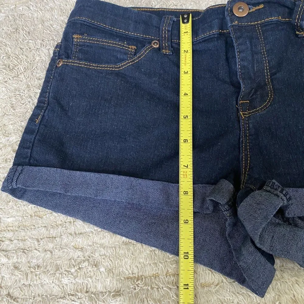 Forever 21 Jean Shorts Size 28